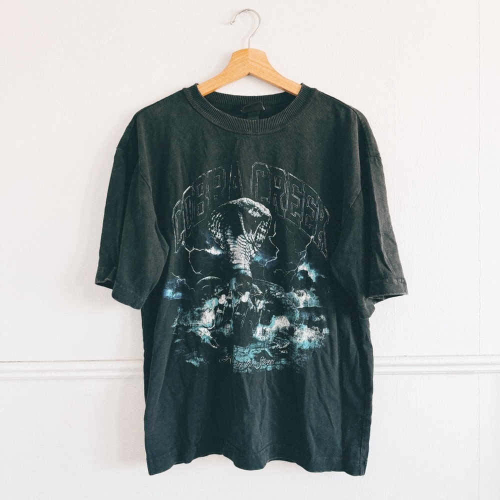 H&M > Cobra Creek Loose Tee